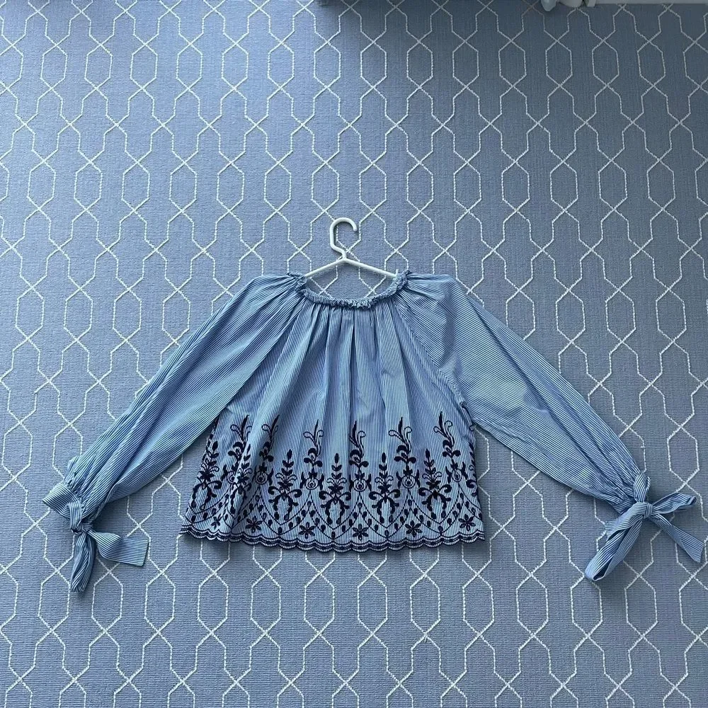Zara Trafaluc Blue Striped Eyelet Embroidered Tie Sleeve Top Blouse Size M Boho - Picture 5 of 5